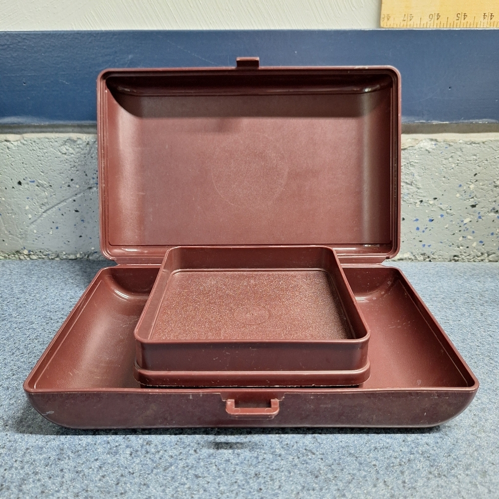 Tupperware Tuppercraft Personal Valet Travel Case #1624-2, 1983 Collectible